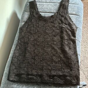 Fully lined camisole with black lace